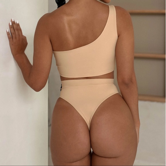 Beige high waisted bikini set - Picture 4 of 13